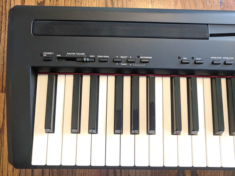 Yamaha P85 digital piano image 1