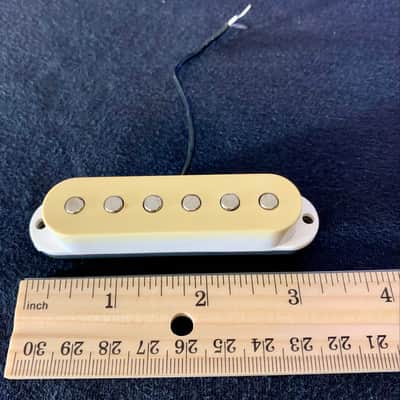 Single Coil Pickup with Aged Cover, plus Screws and Springs (Aged White) image 10