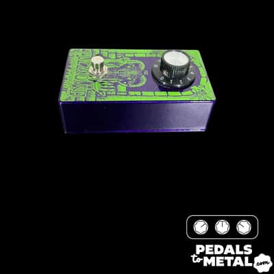 Does it Doom Fuzzcoven - Green X14917 image 3