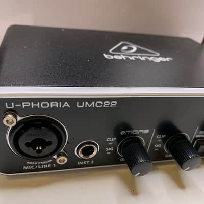 Behringer U-Phoria UMC22 USB Audio Interface image 4