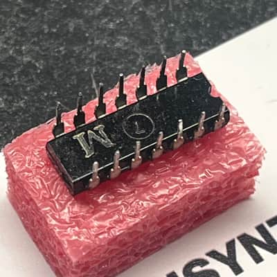 ORIGINAL Sanyo M3216 Frequency Divider IC (Batch Code: A92) for Roland SH-3/3A, SH-7, RS-101/202, Korg Maxikorg 800DV, and more image 3