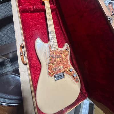Fender Musicmaster 1957 (modified)- Desert Sand image 1