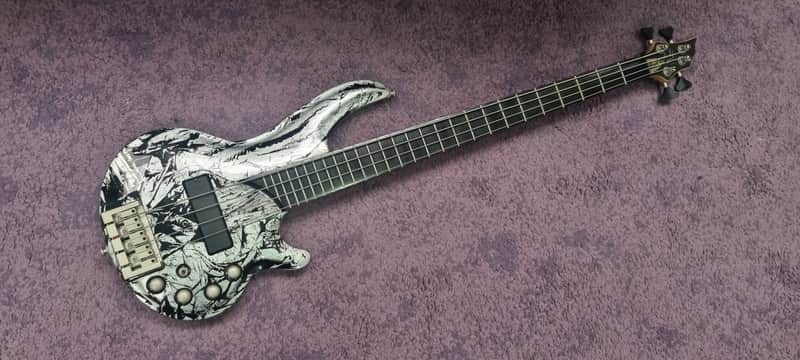 Cort Curbow 4 2000s - Mystic silver | Reverb
