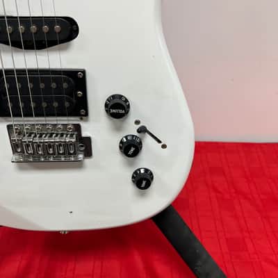Kramer Focus Electric Guitar image 8