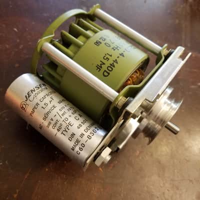 Tandberg Papst Model 6 Synchronous Motor and Jensen paper capacitor  HSZ 32.50-4-440D 1959-1961 - Green image 1