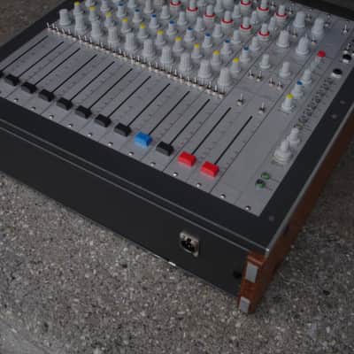 Studer 169 small recording and mixing console/ sidecar image 11