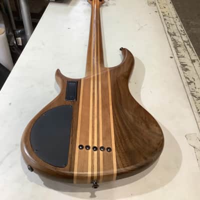 Aria Pro II SB-405/5 String Neck Thru body Bass guitar image 4