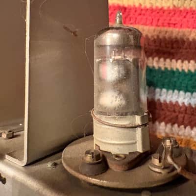 Pair of Siemens Telefunken Klangfilm KL V 002 1954 preamps image 7