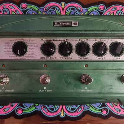 *Switch & LED Mods Line 6 DL4 Delay Modeler 1999 - 2021 - Green image 2