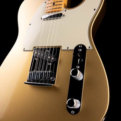 Pre Owned 2009 Fender Custom Shop Custom Deluxe Telecaster HLE Gold With OHSC image 5