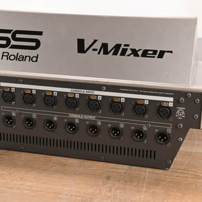 Roland M-400 48-Channel Live Digital Mixing Console CG01XHL image 14