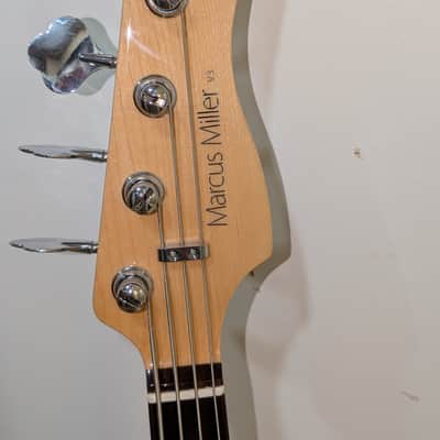Sire 2nd Generation Marcus Miller V3 MA 4-String with Rosewood Fretboard 2019 - Mahogany image 5