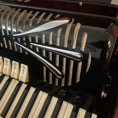 Sonola AA7 full size bass accordion with case fantastic shape image 6