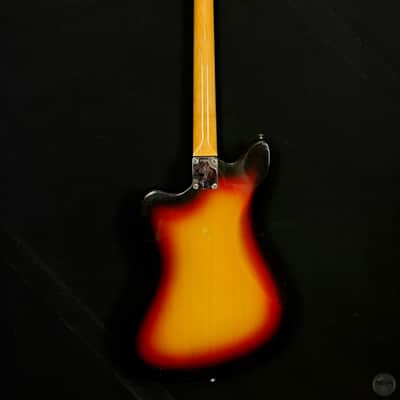 Fender Jazzmaster from 1966 in sunburst finish with original case image 2