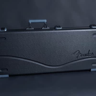 Fender American Standard 2012 - Lake Placid Blue image 8