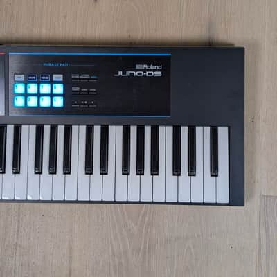 Roland Juno DS 76 2010s - Black