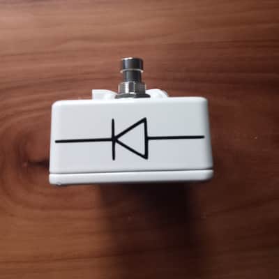 K Pedals Rangemaster Clone 2020 - Cream image 2