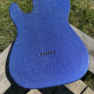 Show Me Nitro Finishes Nitro Lacquer T-Style - Blue Flake image 4