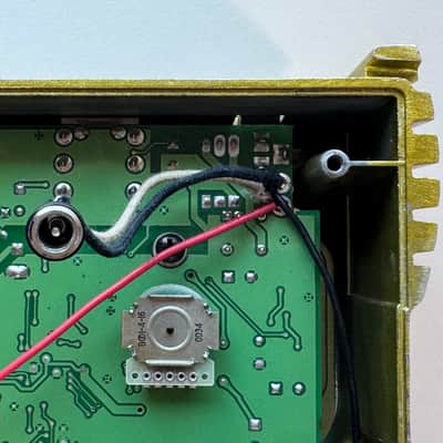 Line 6 DM4 Distortion Modeler - 9VDC Power Mod image 5