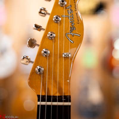 FENDER Limited Edition Vintera III Early '60s Telecaster Custom Rosewood Fingerboard, 3-Color Sunburst image 3