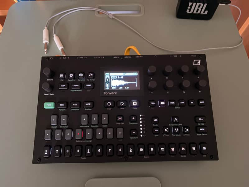 Elektron Tonverk 8-Voice Sampler