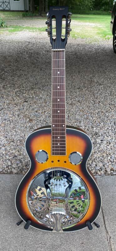 Square neck Resonator image 1