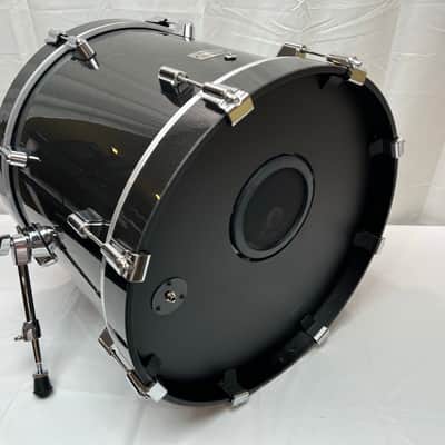 Roland KD-200 20" Shell V-Kick Bass Drum Acoustic Style Roland KD200