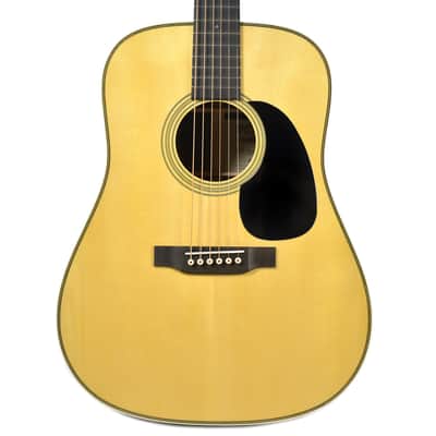 Martin D-28 Brazilian Limited Edition Sitka Spruce / Brazilian Rosewood Dreadnought (2017 - 2018)