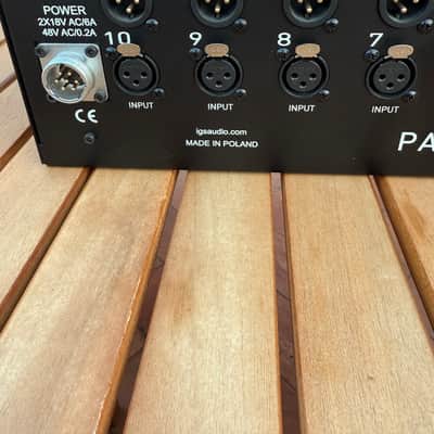 IGS Panzer 10-Slot 500 Series Rack with PSU image 3