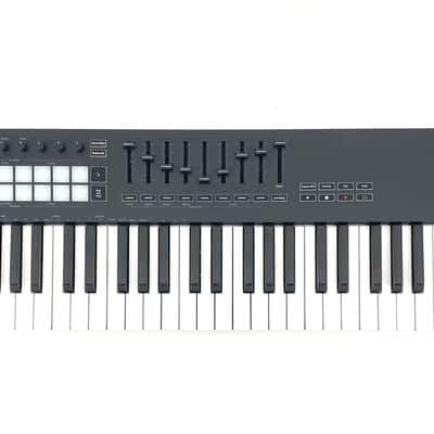 Novation Launchkey 61 MKIII MIDI Keyboard Controller 2020 - Present - Black