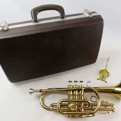 Olds Ambassador Cornet with mouthpiece and case, USA, good condition image 1