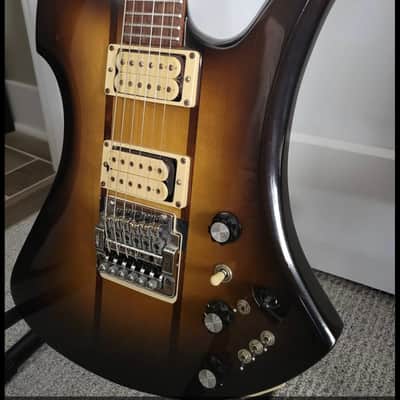 B.C. Rich Mockingbird 1979 - Tobacco Burst image 2