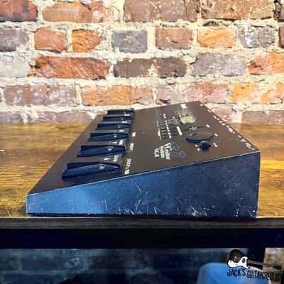 Roland V-Guitar System VG-8 Guitar Synth Pedal w/ Sound Library Data Card & GB (2000s - Black) image 10