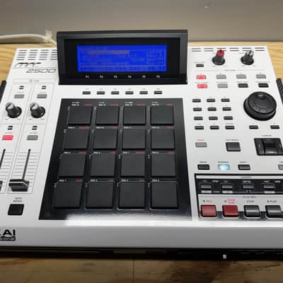 Akai MPC2500 Special Edition