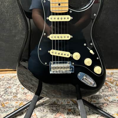 Fender LTD PLYR STRAT MN BLK 2021 - Black image 3