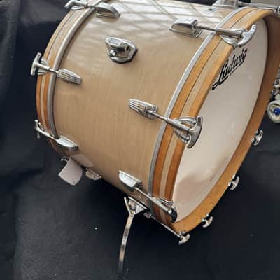 Ludwig 1970s 3 Piece 3 Ply Fab Shell Pack, 9x13, 16x16, 14x22, Gloss Maple Lacquer image 11