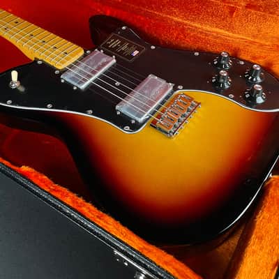 Fender American Vintage II 1975 Telecaster Deluxe - 3-Color Sunburst image 3