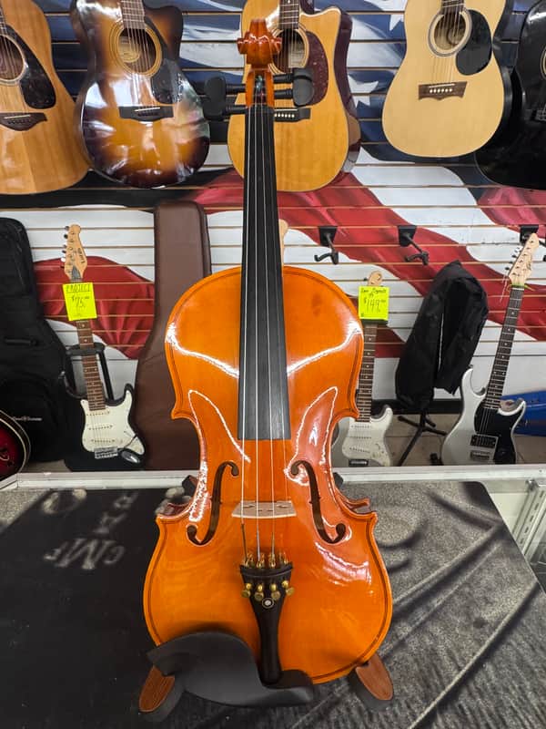 German Style 4/4 Violin.(Case)(Bow)(Store setup) image 1