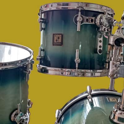 Sonor Delite drum set in Green fade image 2