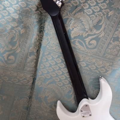 Yamaha RGX 112 1987 White image 4