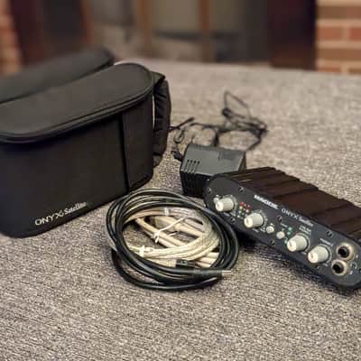 Mackie Onyx Satellite FireWire Audio Interface Preamp (No Base Station) with travel case and accessories image 1