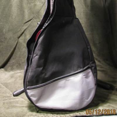 First Act Discovery FG-121 Mini Acoustic Guitar with Case image 6