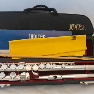Jupiter JFL-511 Standard Silver-plated Flute *Cleaned & Serviced *Ready to play image 1