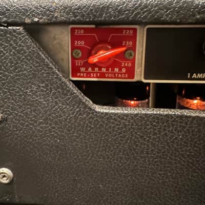 Fender '69 Princeton Export With Tremolo -Amp 12-Watt 1x10 image 4