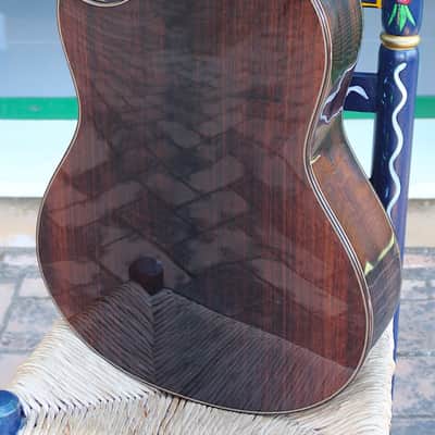Juan Montes Rodriguez Flamenco guitar cutaway  Hardcase image 17