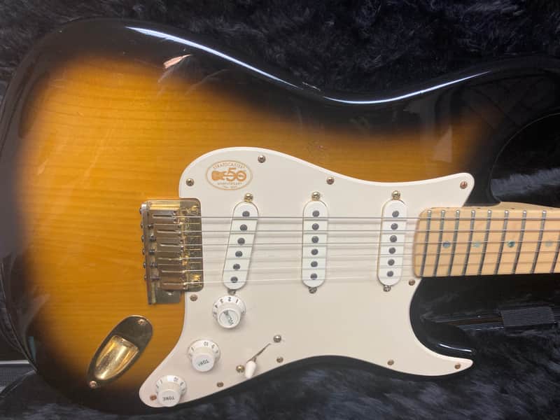 Fender 50th Anniversary American Deluxe Stratocaster 2004 - Sunburst