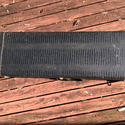 Ess & Ess case 1960's - Black Gator image 3