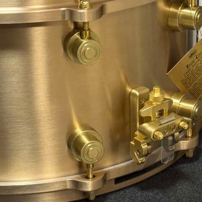 [New]#77 DW MFG True Cast Bell Bronze 7x14" Snare Drum DRVZ0714STZ image 5