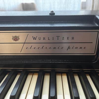 Immagine Wurlitzer 200A 64-Key Electric Piano - 3