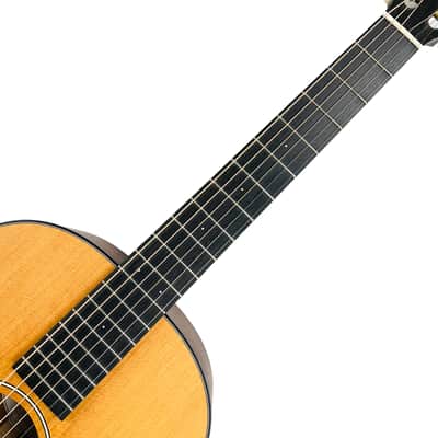 Iris RCM-000 12-Fret Torrefied Sitka Top Acoustic Guitar - Natural image 8